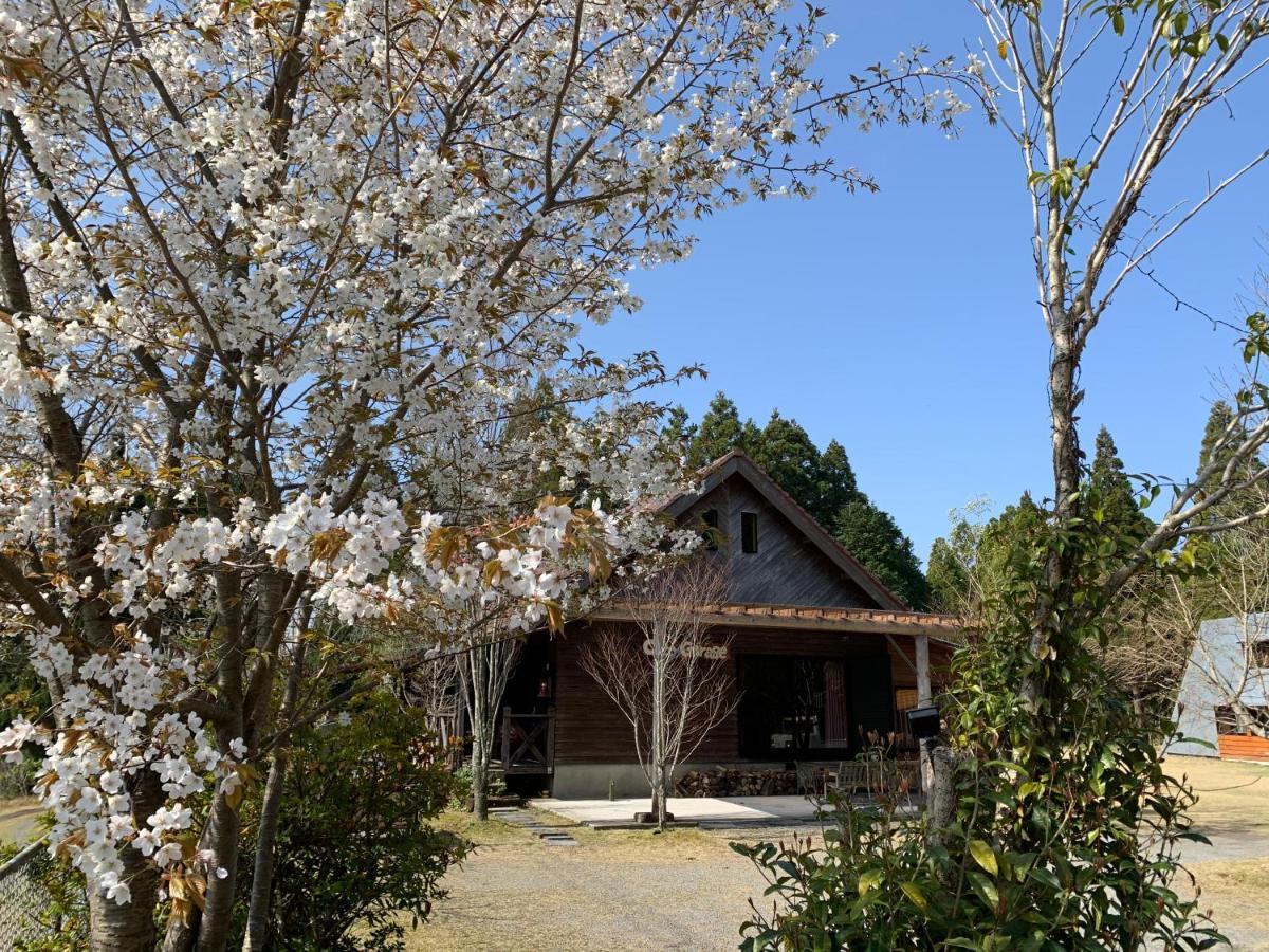 Guesthouse Coco Garage Kirishima Extérieur photo
